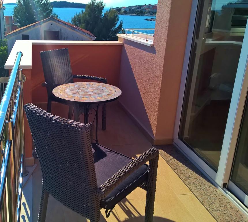 Villa Palas Apartments 2 Rogoznica  Rom bilde